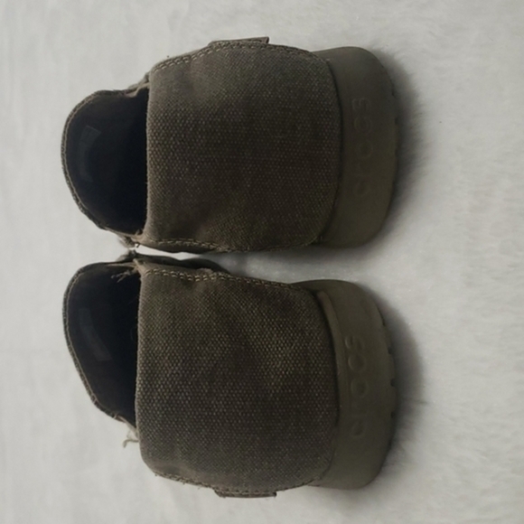 Crocs Santa Cruz Shoes - Picture 4 of 8